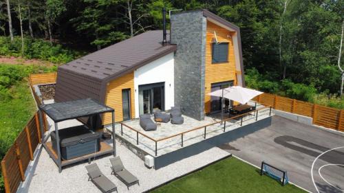 Oak House