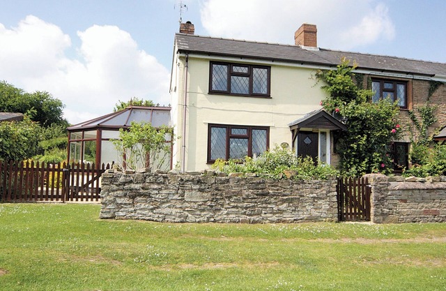 Oak Tree Cottage - E5062