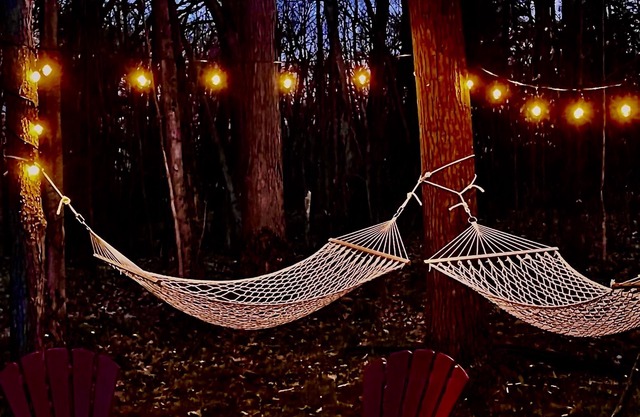 OakLodge | Hot Tub + Spa | Couples Retreat