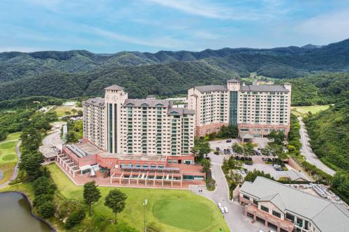 OakValley Resort Hills Village