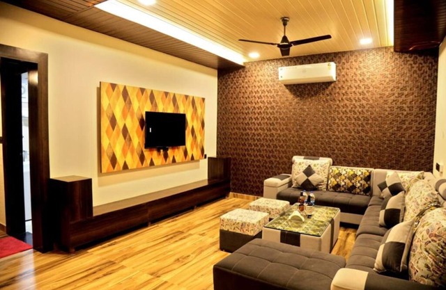 Oakwood by Ebony Stays – 2BHK Getaway in Udaipur with Pool & Lounge Area