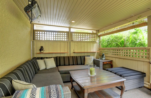 Oasis Garden Home By The Sea