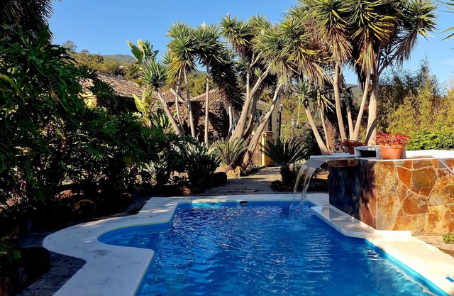 Oasis Hill Botanical Garden