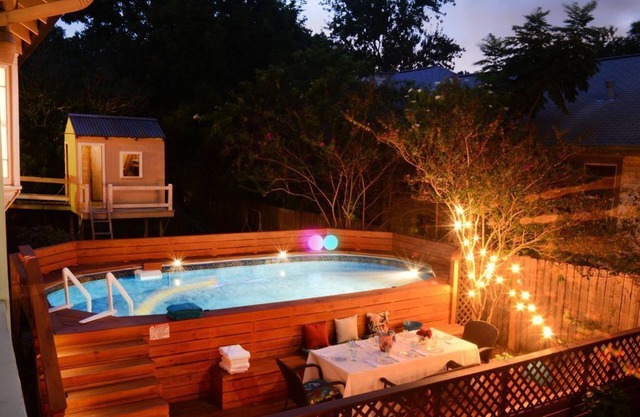 Oasis in the Heart of New Orleans with private heated pool