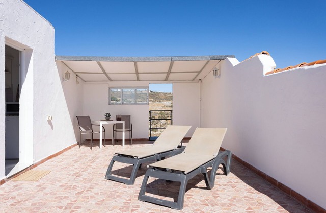 Oasis Tenerife Rentals Apartment 1 bedroom - private terrace - pool - BBQ