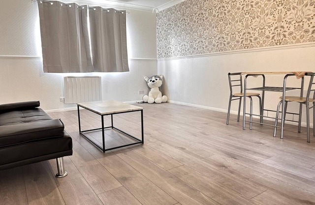 Obelisk Rise Apartment - Northampton