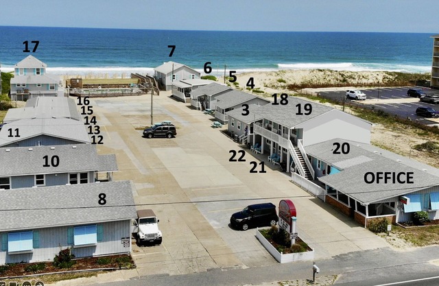 OBX Dog-friendly Ocean Cottage 4-Steps to Beach!
