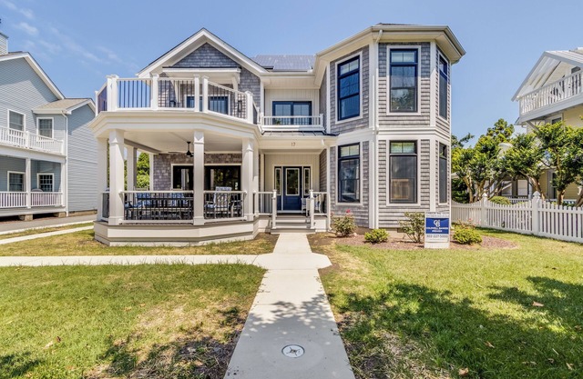 Ocean Block on Olive Avenue!