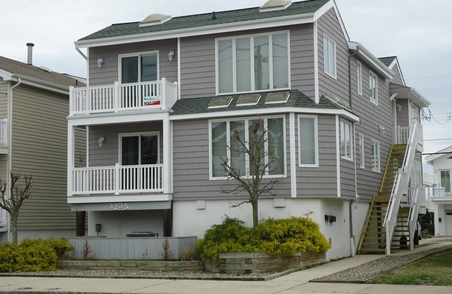 Ocean City Beach Block - 2nd floor