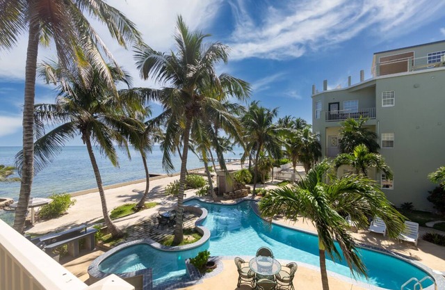 Ocean Front - 3 bedroom, 3 bath condo. Great Location. Great View.