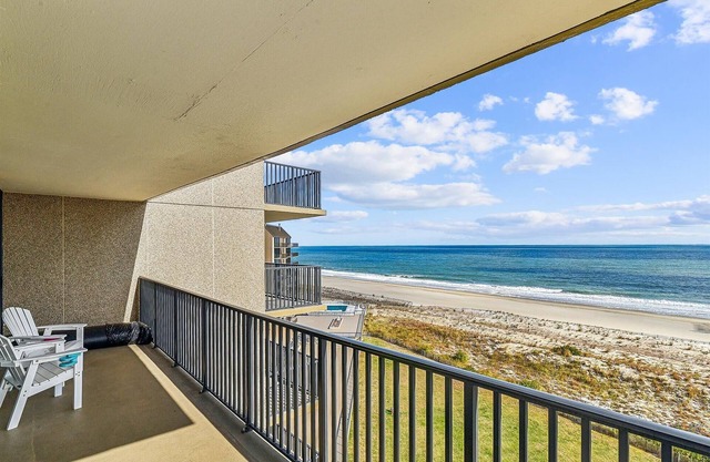 OCEAN FRONT! 8th floor Ocean Front Family Vacation Rental offers amazing views! 2-bedroom Sleeps 6 $300 of free daily activities included!