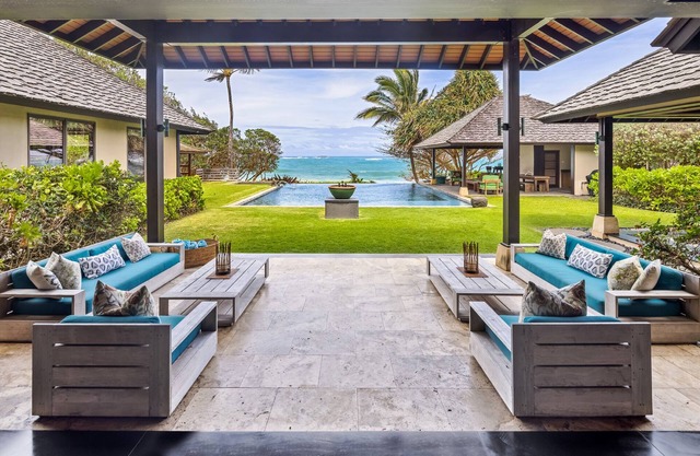 Ocean front Bali Villa w/infinity pool to die for! 30 Day Rental - Pls Inquire