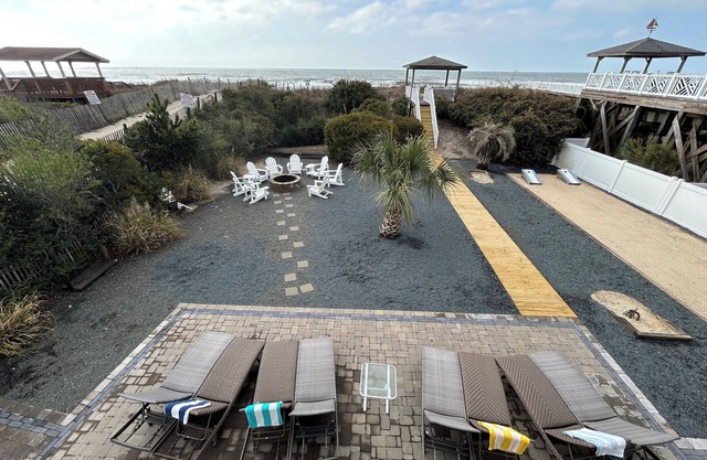 Ocean Front Condo - Beautiful beach and views