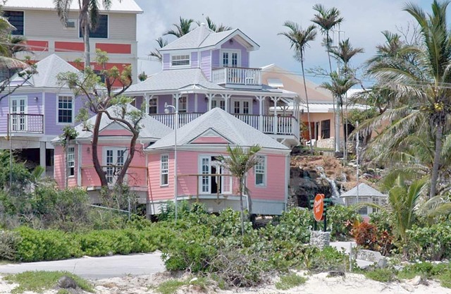 Ocean Front Cottage - Orange Hill Beach Inn