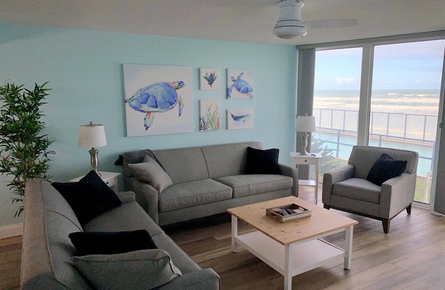 Ocean Front - First Floor - Breezy Beachfront Condo - Blue Turtle Bungalow