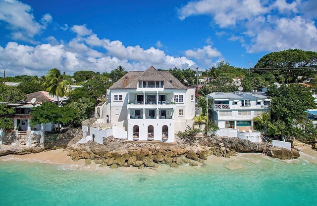 Ocean Heights - Luxury Oceanfront Villa with Private Beach Access