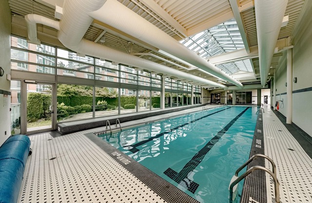 Ocean, Mountain, City Views, Fully Furnished, Downtown Vancouver