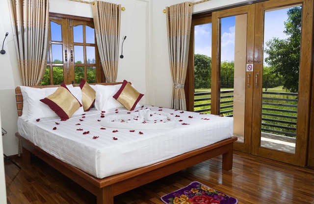Ocean Ngapali Lodge