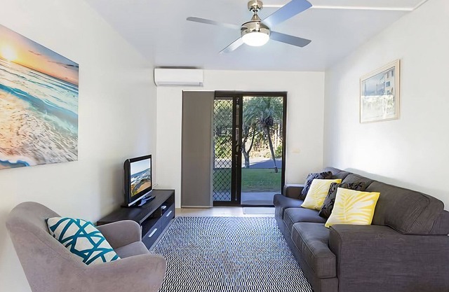 Ocean Sands 3 is an air conditioned, ground floor, two bedroom unit perfectly located near the beach