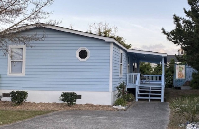 OCEAN SIDE Cozy beach cottage getaway at Pelican Pines