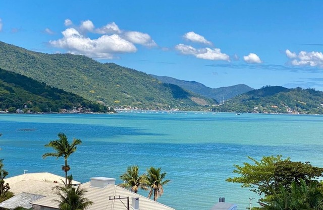 Ocean view/Sambaqui Holiday Home