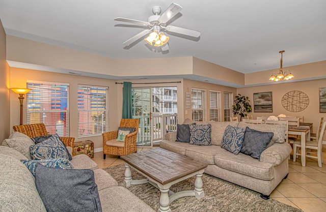 🌊 Ocean View 🌊 2 Pools 2 Balconies 👣 150 ft to Beach 👣 Sleep Up To 16 People