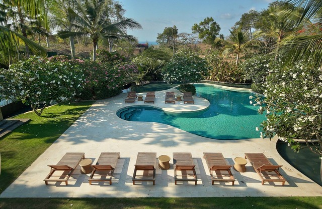 Ocean View Apartment in Ayana Resort Complex, Airport Pickup Included!
