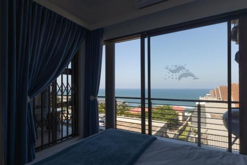 Ocean View Escape with Private Rooftop -Sancta Maria