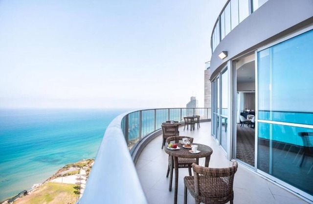 Ocean View Suite