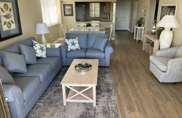 Ocean View , Top Floor, 6502 with roof, Very Private, Incredible View