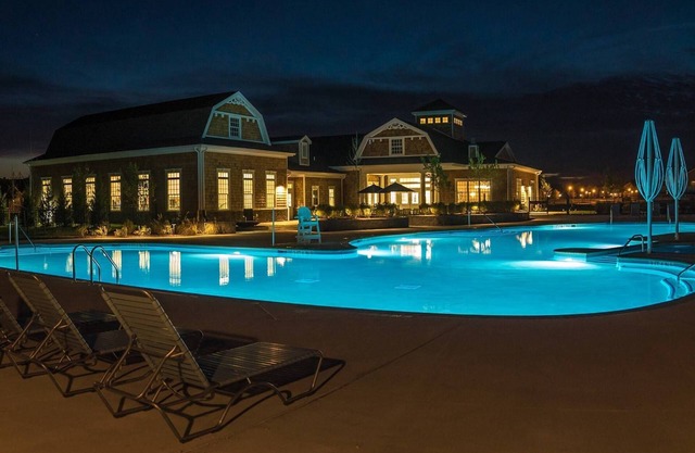 Ocean Villa 1.7 miles to the Beach