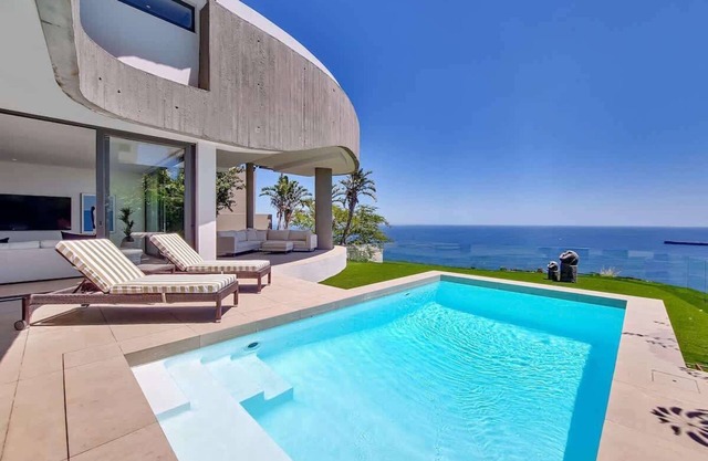 Ocean Villa - Ultra Luxury Apt in Bantry Bay