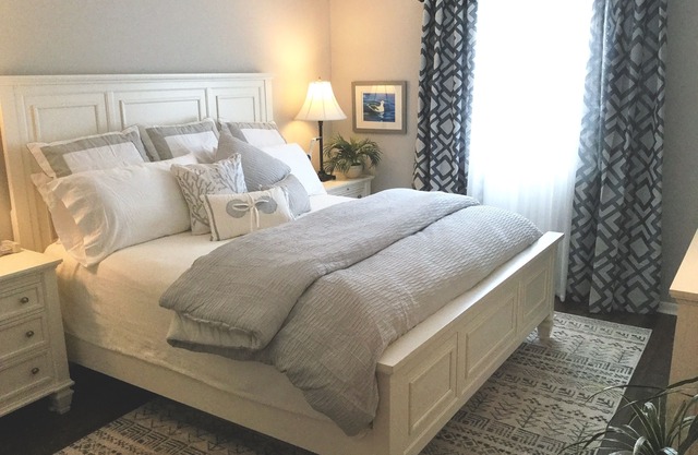 Ocean Walk P11 - Kick Back.Relax.and Enjoy ! Clean & Ready for your Getaway