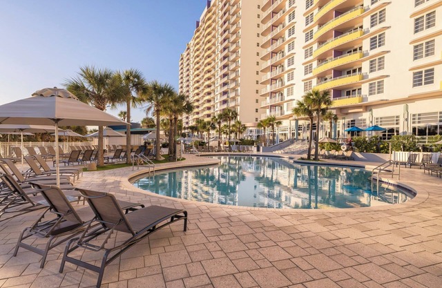 Ocean Walk Resort | Five 2BR/2BA King Bed Suite - Sleeps 40!
