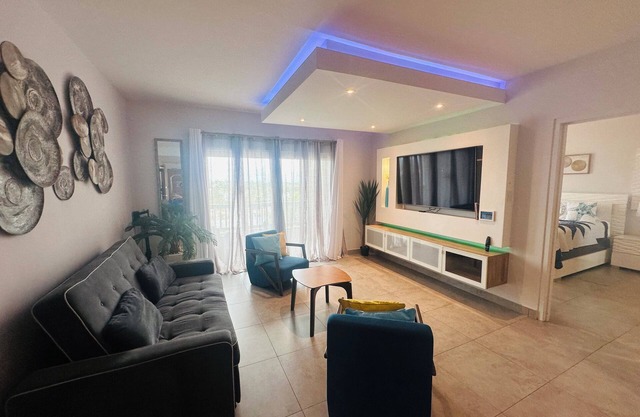 Ocean Wave I, One bedroom Suite at Aquarius