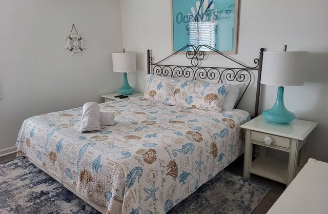 Oceanfront Condo with Pool and Private Beach Access