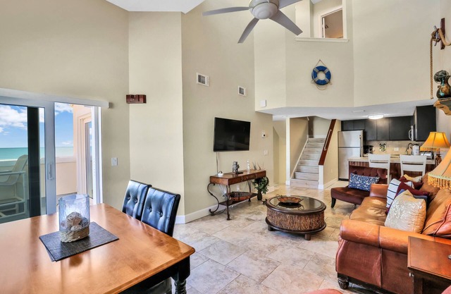 Oceanfront Condo with Shared Pool and Hot Tub, Ocean View, and High-Speed WiFi