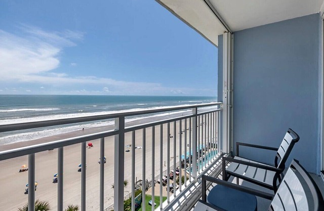 OCEANFRONT Daytona SeaBreeze 2 Bedroom Condo