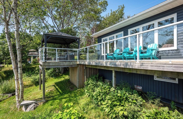 Oceanfront Hideaway w/Private Beach, 25 Mins from Halifax