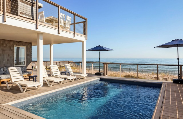 Oceanfront Home in Ocean Bay Park with POOL