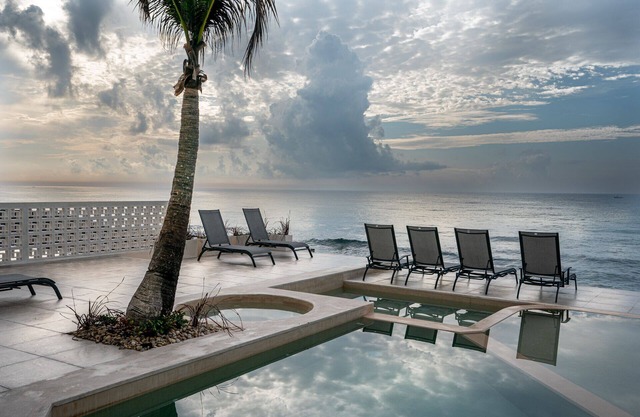 Oceanfront Home w/private pool!