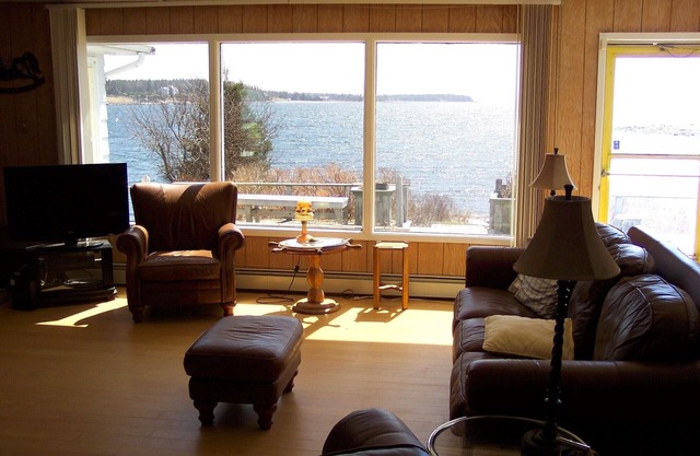 OCEANFRONT Luxury -Location- VIEWS- Private Island - YEAR ROUND