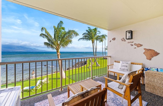 Oceanfront Maalaea Harbor Two Bedroom Condo within walking distance to beach