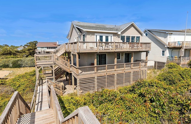 OCEANFRONT, Ocean Views, Sun Decks, Prv Beach Access, SA69, Kirk