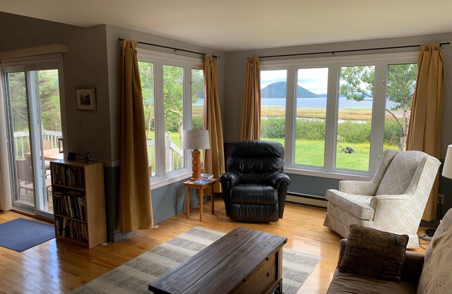 Oceanfront Private Cottage - York Harbour - Near Corner Brook