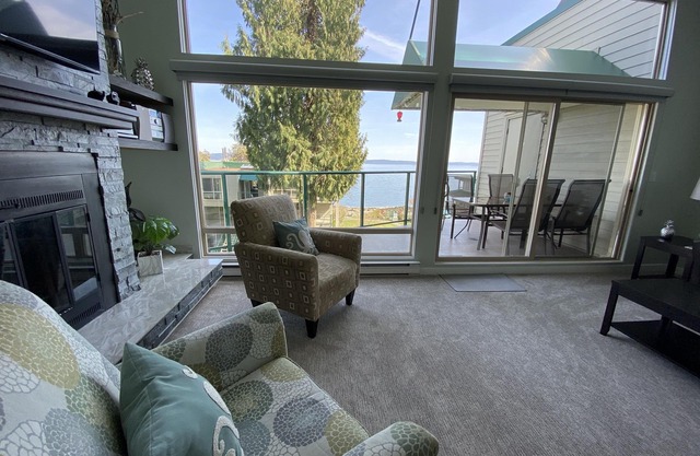 Oceanfront Seaside Vacay with stunning views at Inn of the Sea,Pool/Hot Tub/Dock