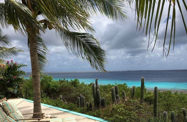 Oceanfront Villa Paradise Found: PrivatePool, BeachAccess;100+ 5 star reviews!!!