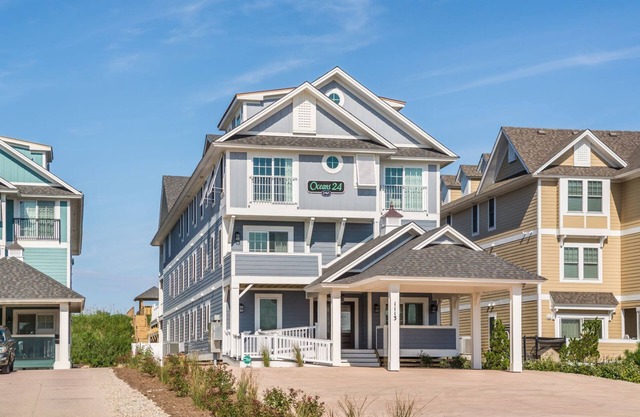 Oceans 24 Oceanfront Pet Friendly Home w/FlexStay! Ocean Views, Poolside Tiki Bar, Hot Tub, and More!