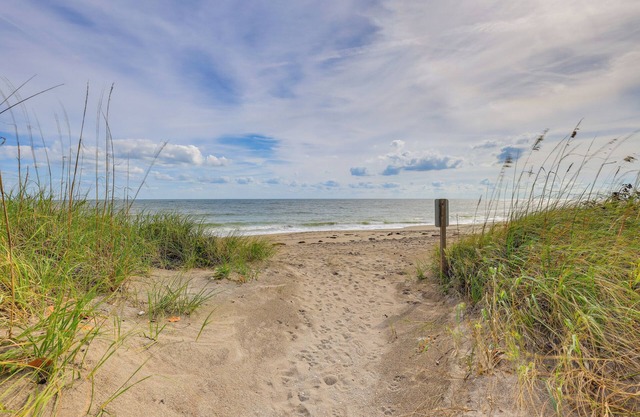 Oceanside: Beachfront Fort Pierce Retreat