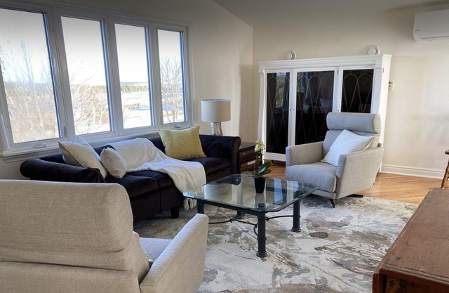 Oceanside Lawrencetown Beach House 2 minutes from beaches